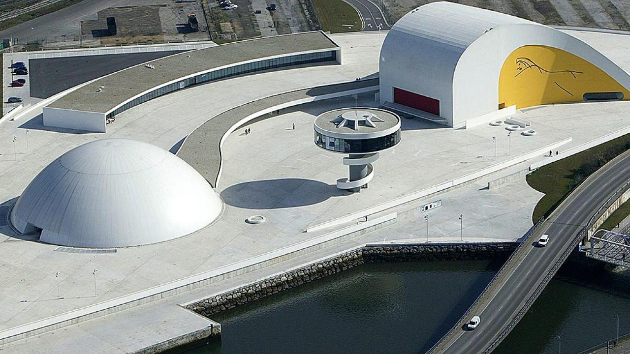 Centro Cultural Niemeyer, Espanha | Oscar Niemeyer