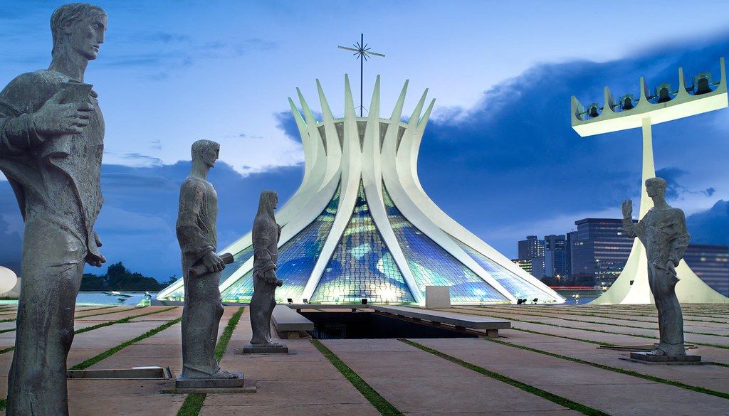 Catedral de Brasília | Oscar Niemeyer