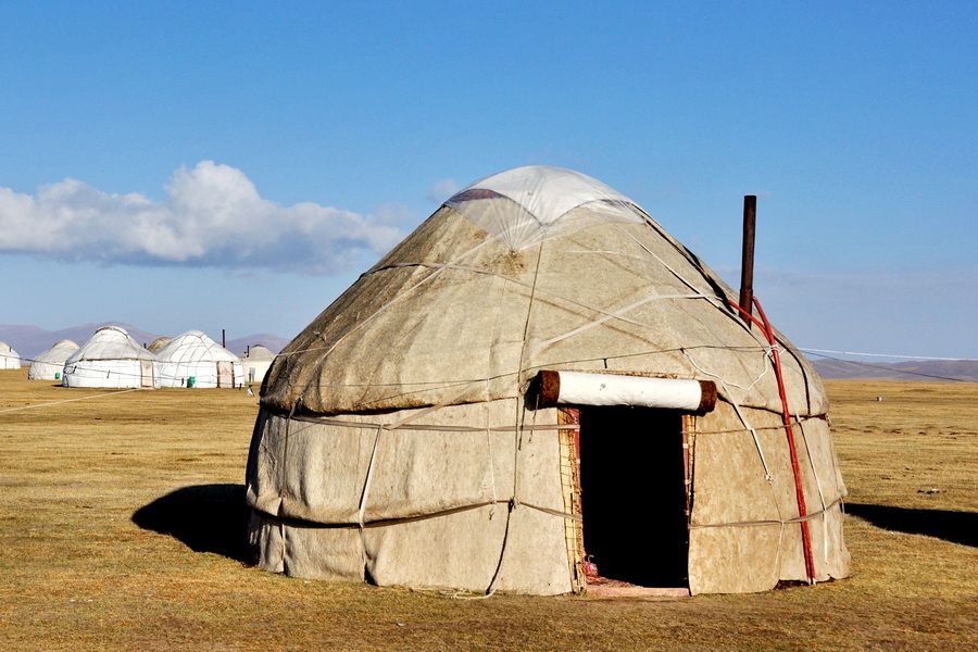 Arquitetura Vernacular | Yurtas: treliças de madeira, lã e palha, feitas para suportarem frio e vento.