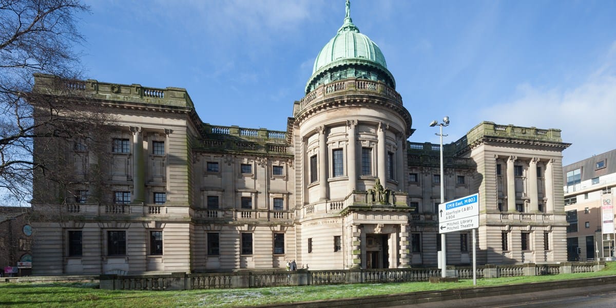 Biblioteca Mitchell, projeto de William Whitie (1906). Foto: GlasgowLife