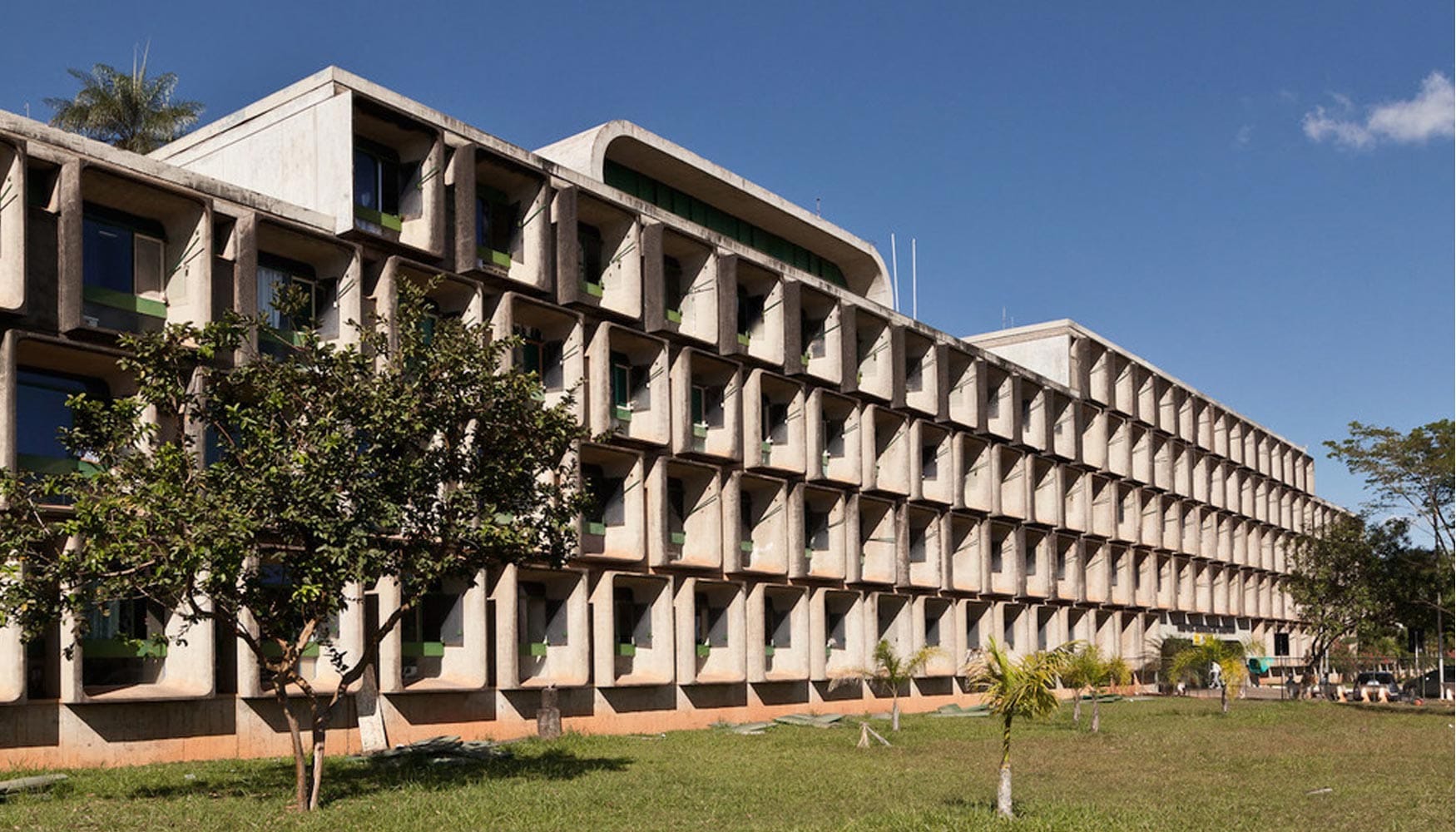 Hospital de Taguatinga (1968), Brasília, Brasil. Projeto de Lelé. Foto: Joana França.