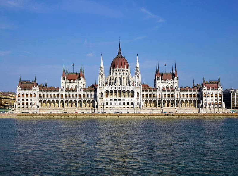 Viaje na Arquitetura de Budapeste | Parlamento Húngaro