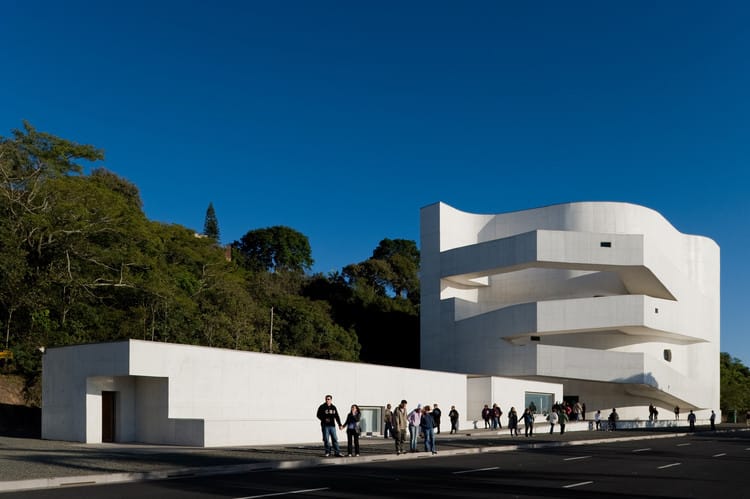 Alvaro Siza | Fundação Iberê Camargo, Porto Alegre, Brasil, 1998.