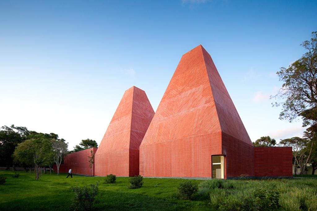 Casa das Histórias Paula Rego, projeto de Souto de Moura (2009)