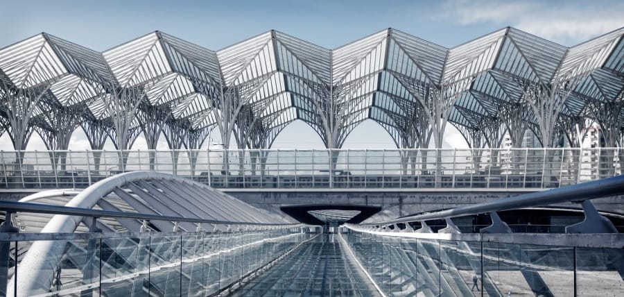 Santiago Calatrava | Estação do Oriente, em Lisboa, Portugal