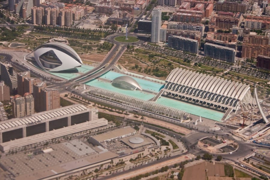 Santiago Calatrava | Cidade das Artes e das Ciências, em Valência, Espanha.