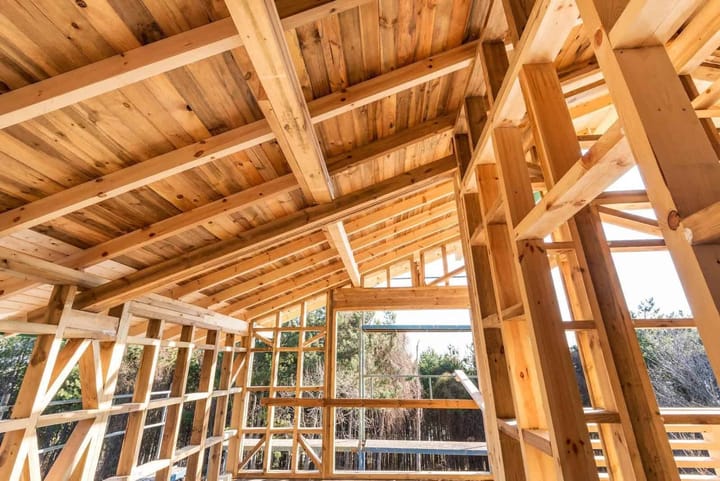 Wood Frame | Sistema de construção a seco com estruturas leves de madeira.